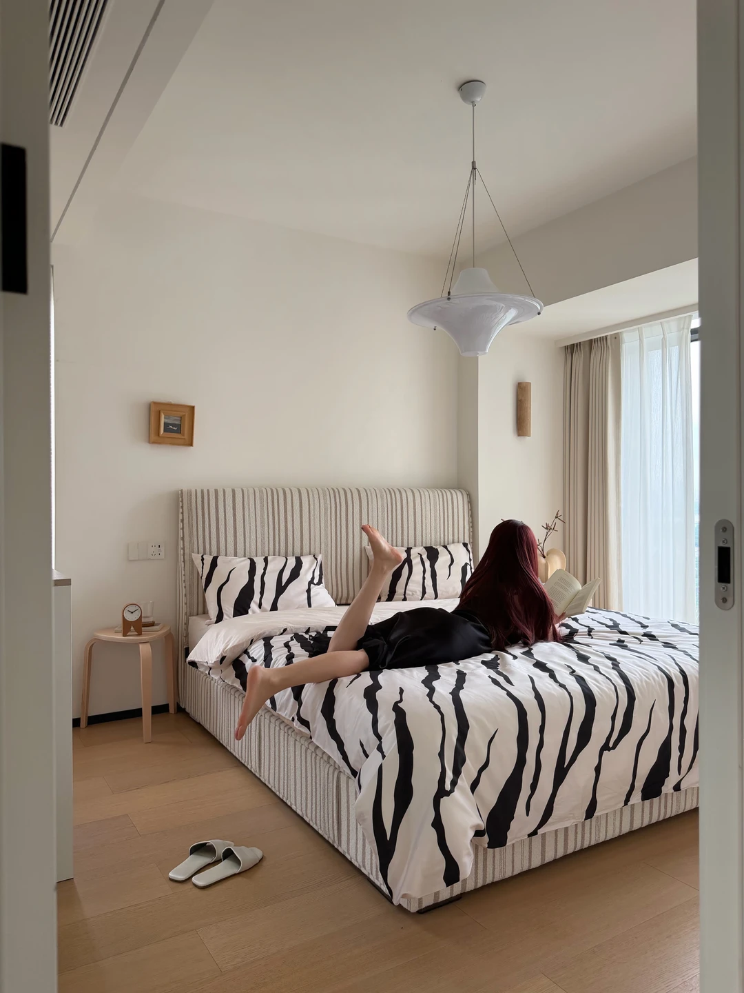 谁懂啊，这个 12m²的卧室真的很好睡🛏