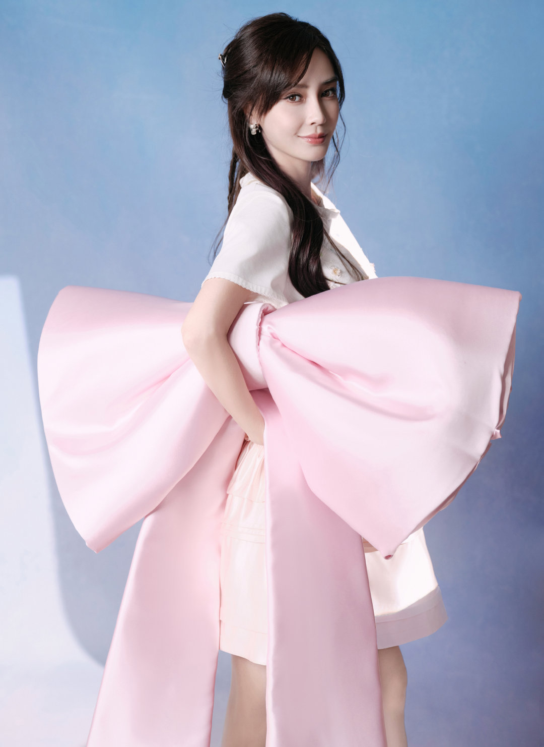 #angelababy[超话]# [兔子]#angelababy# 

其实你的烦恼是因为把自己的不幸给放大了。

​