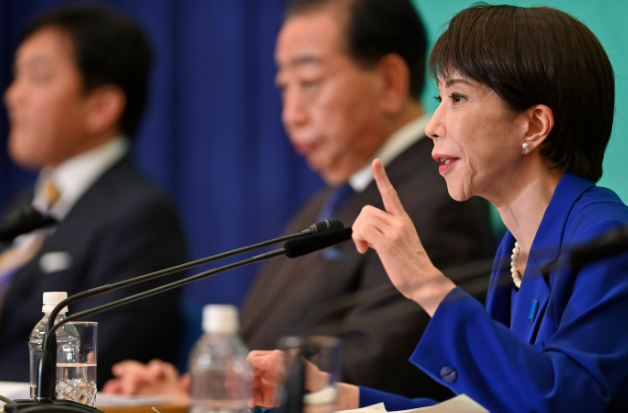 #高市早苗就支持率下跌引用论语# 【高市早苗连日发长文自辩 引《论语》称“民无信不立”】综合关西电视台等日媒报道，日本首相高市早苗连日在社交平台X发表长文，就其面临的多项质疑进行辩解，并引用《论语》中的“民无信不立”。

高市早苗21日在X发文表示，自己对受到“一定程度”的批评已有心理准备 ​
