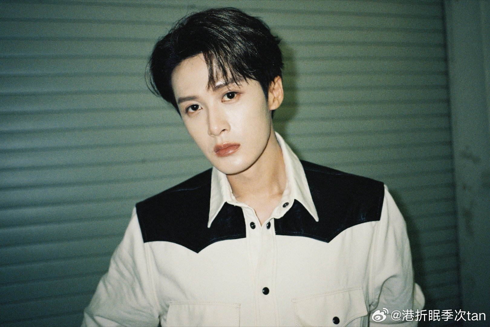 #檀健次孟子义同赴FENDI秀场#tjc#檀健次孟子义在聊啥# 
晚霞与玫瑰相遇，是无意中的浪漫，我和你相遇，则是蓄谋已久的期待
​
