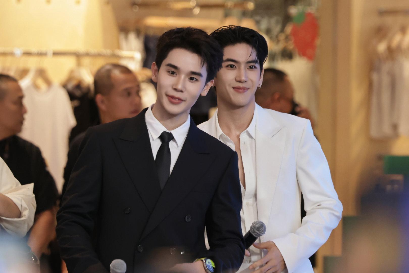 #jimmysea[超话]#  
💐💐💐
—
260924 HUAWEI WATCH GT 7 站台 ​