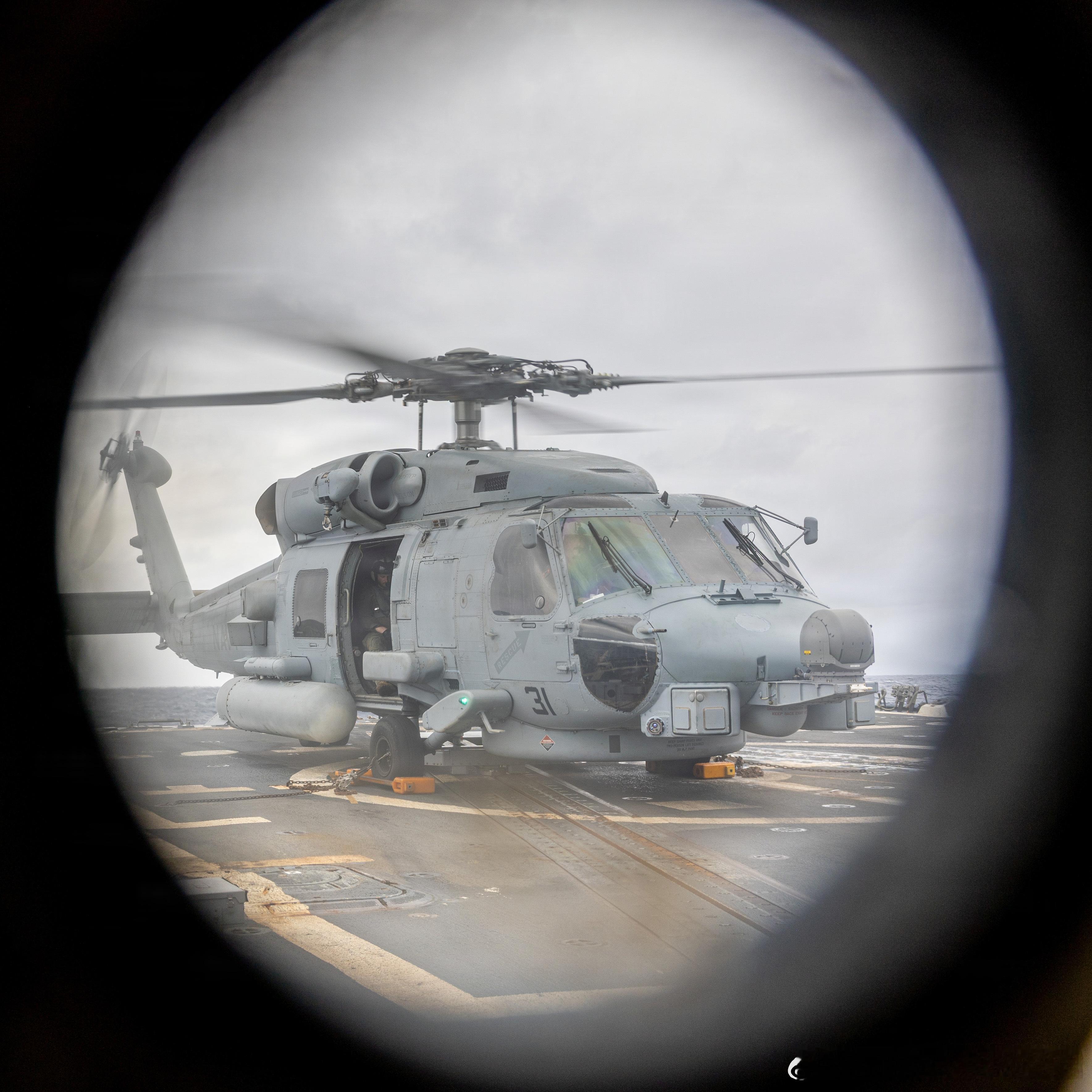 2026年8月19日，印度洋， USS Mustin (DDG 89) ​