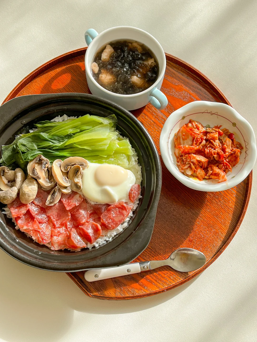 一人食｜煲仔饭🥢紫菜虾滑汤｜东北的米饭真香