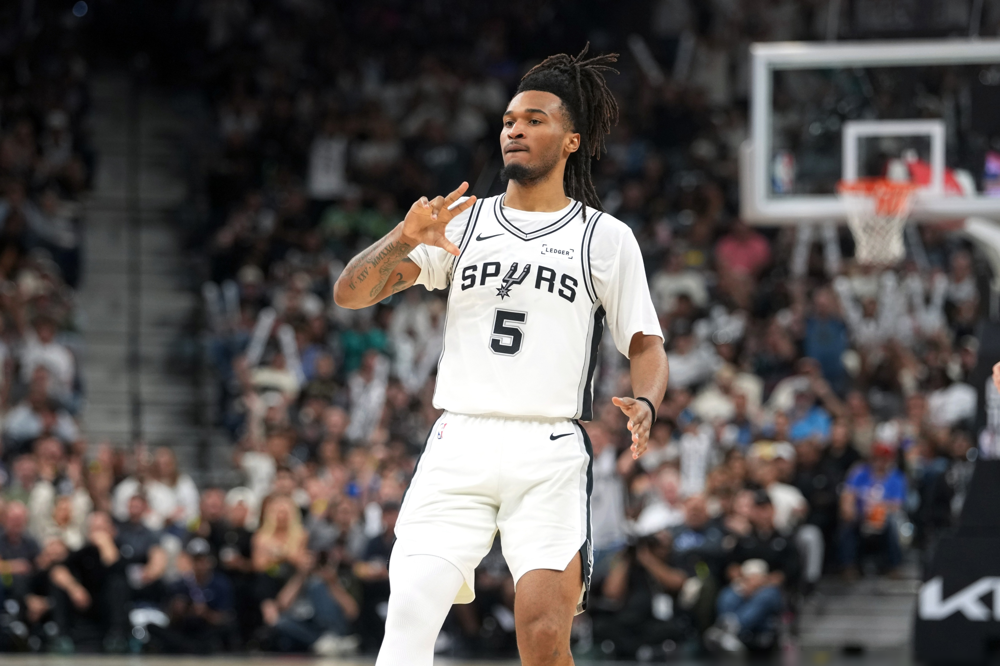 火箭内讧公开化！乌度卡怒斥谢泼德“荒唐”，后者当场反呛：我打球年头够久...