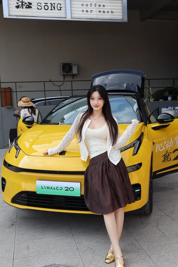 🚖𓂃⋆ꕥ 找到了适配周末出逃的小车车🚛