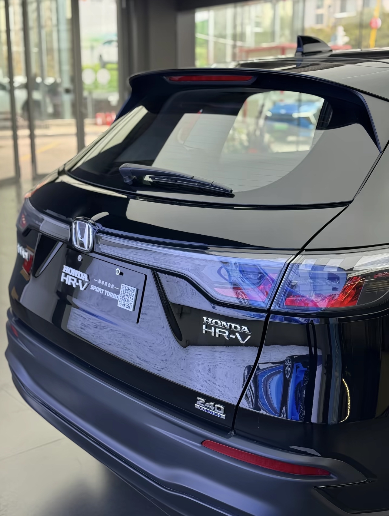 -V向上生活-V为更大的世界 2026年1月8日东风本田HR-V焕新上...