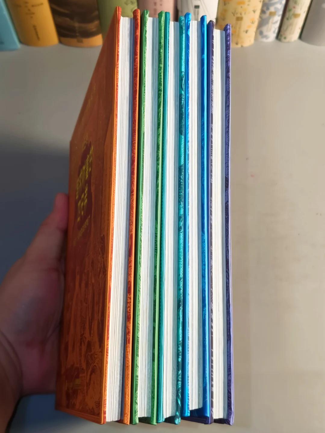 没有夸张，这是每个书柜都该拥有的一套书