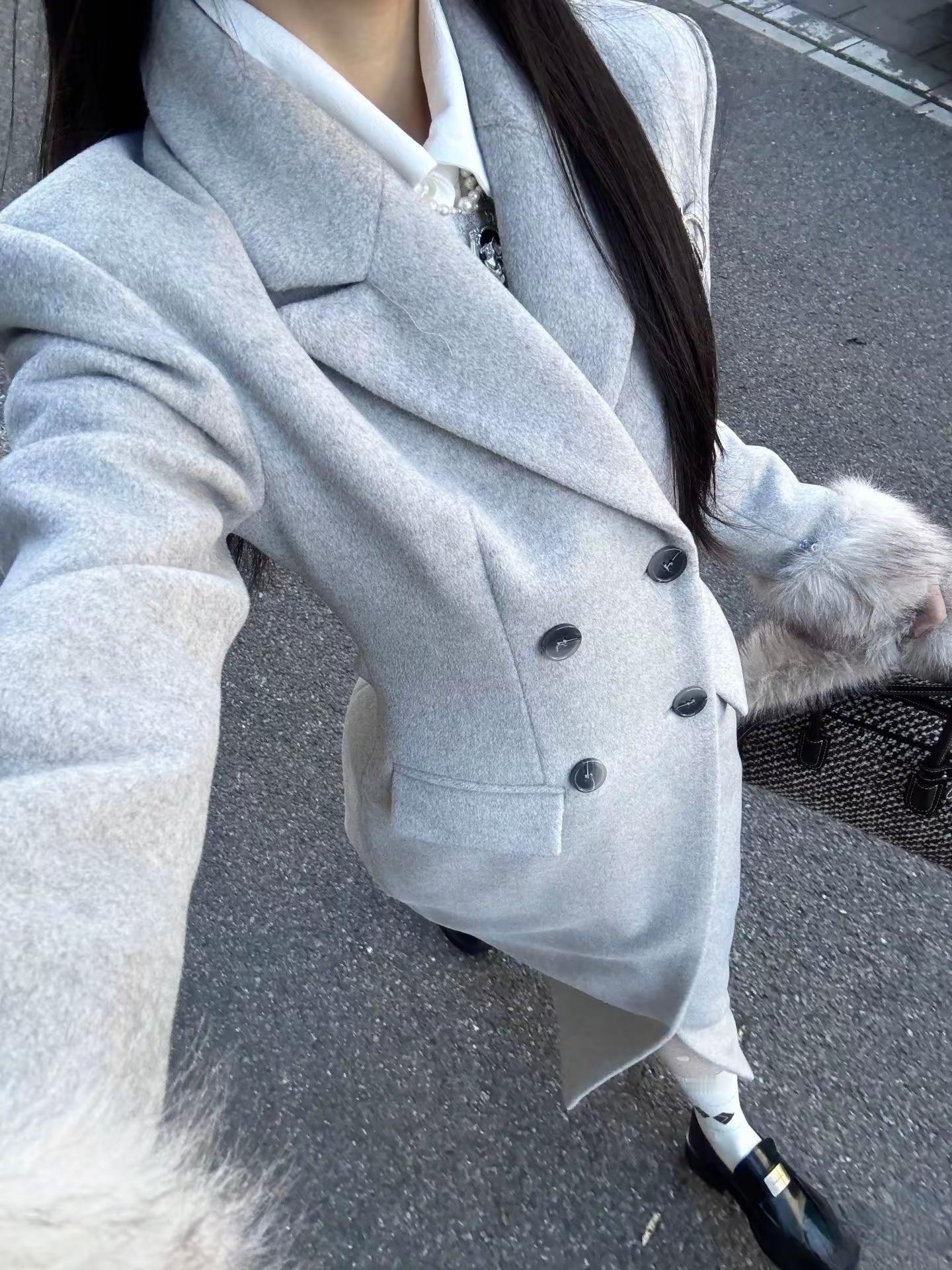 美丽俏佳人。好牛的姐系穿搭美在我心上💗