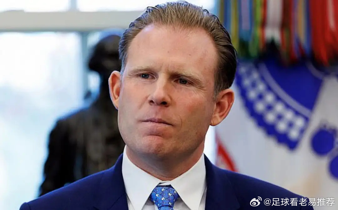 舆论反转！美方公开支持阿根廷，马岛横幅争议迎来关键表态世界杯英阿半决赛...