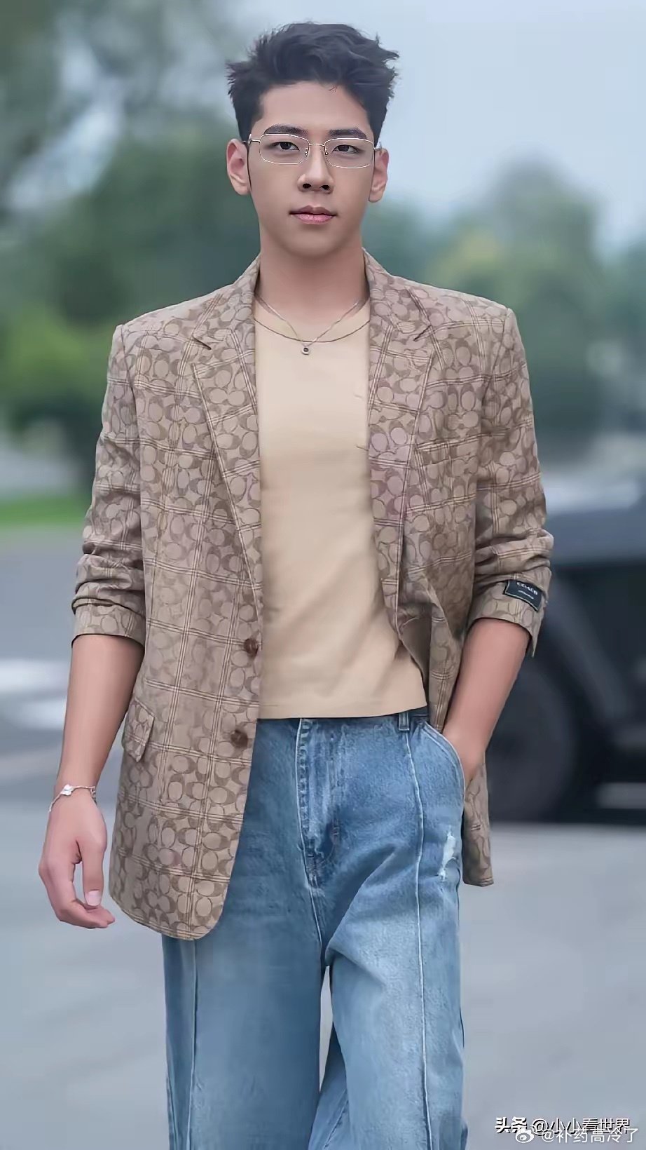 郭涛的儿子小石头是个型男呢 ​