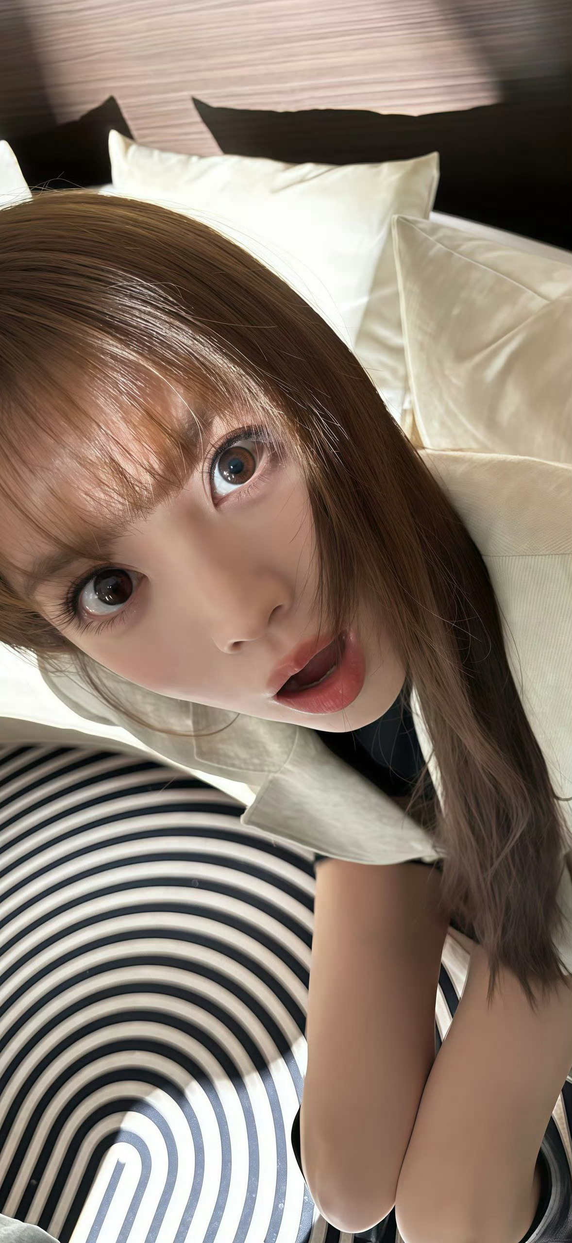 苹果iOS 27锁屏壁纸 ​​​