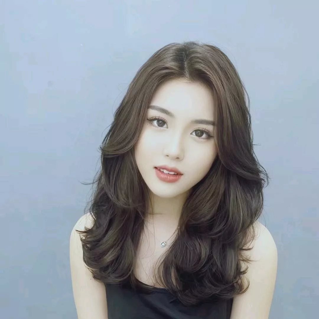 温柔大眼美女，梦幻般的气质！