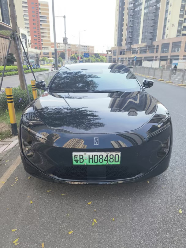 替塔子发了条朋友圈，评论区接龙