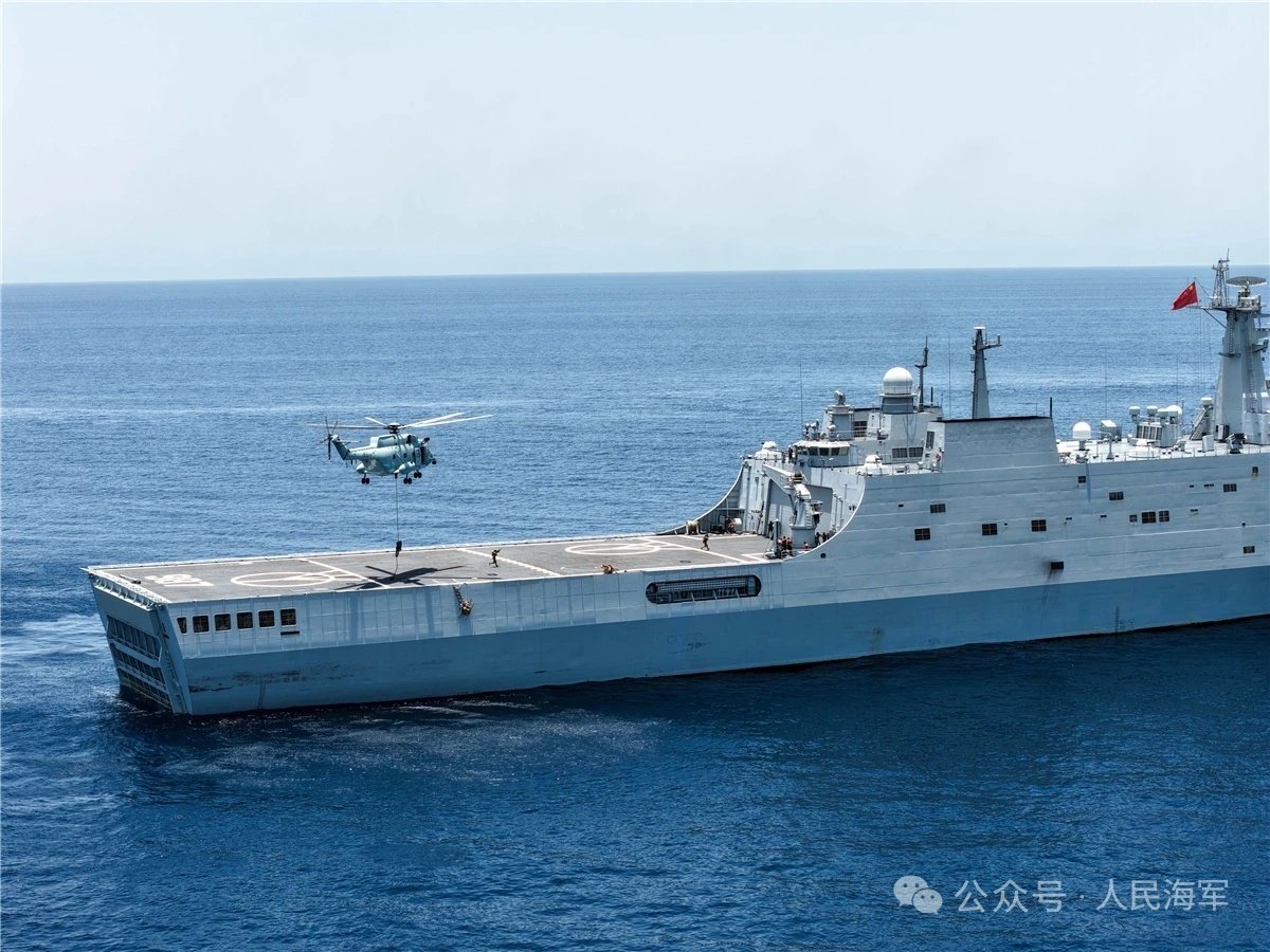 第49批护航编队正式执行亚丁湾护航任务

这次干脆连和第48批分航都不报道了

现场的071五指山舰是啥时候过去的[喵喵]

#烽火问鼎计划##中国海军# ​