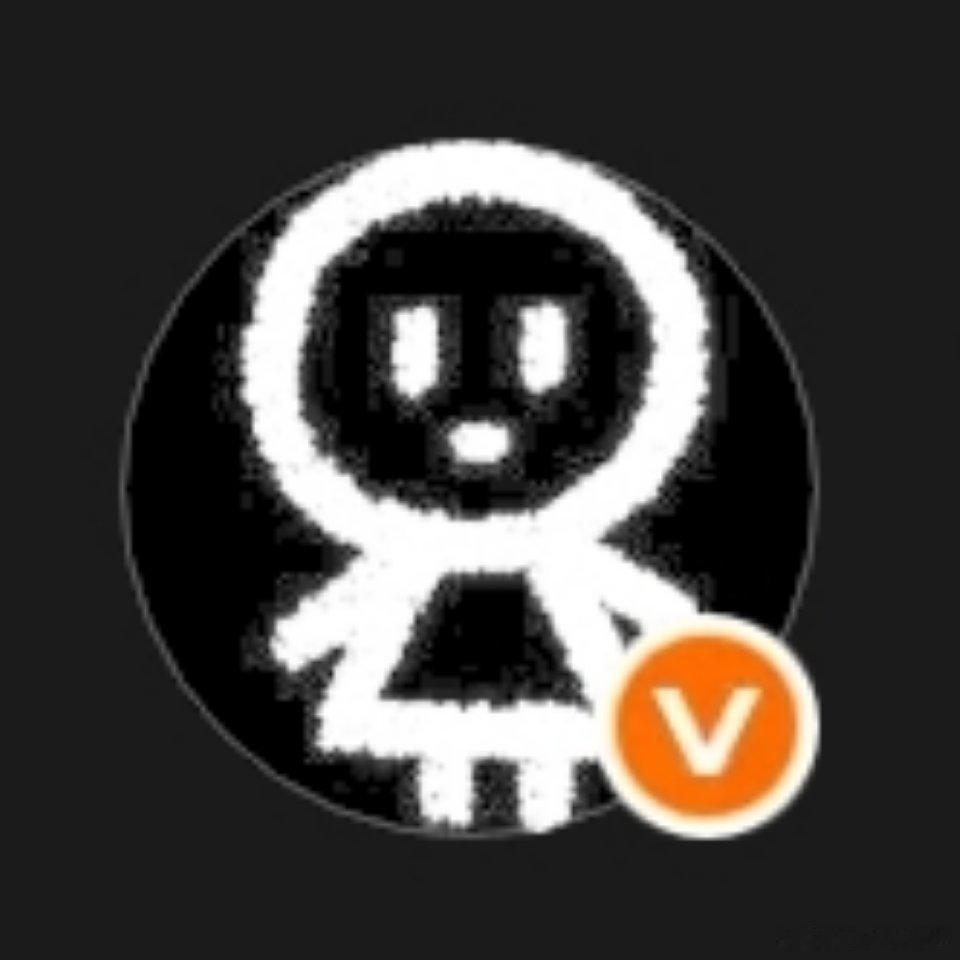 夜间模式我咋长这样[惊恐] 感觉可以去密逃当npc吓我孩子了 ​​​