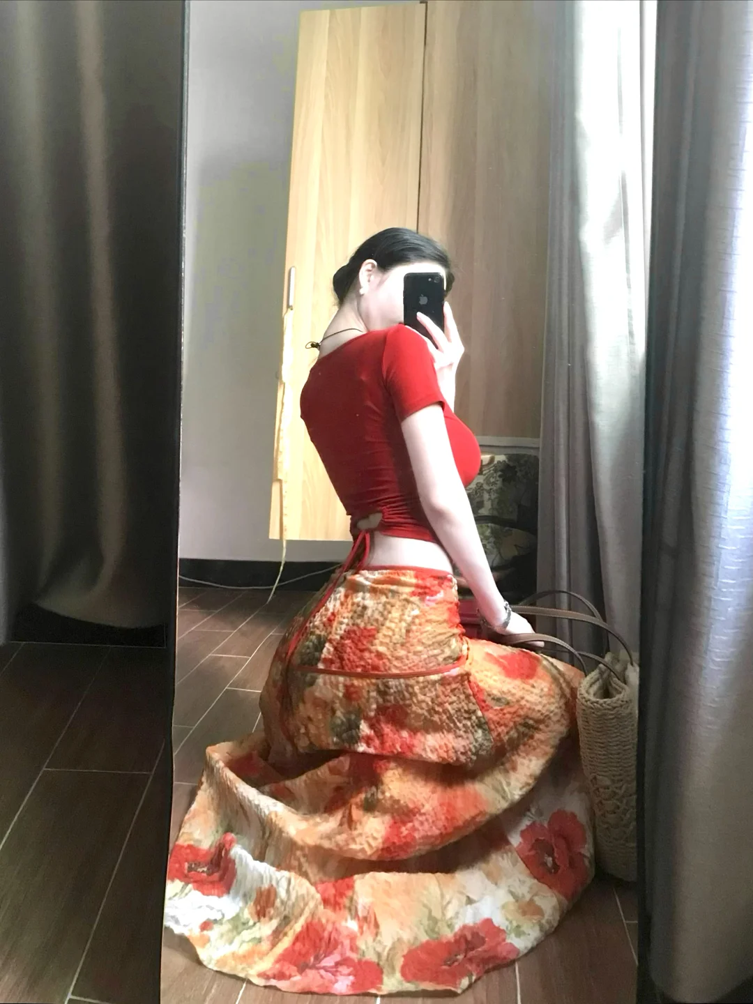 好明媚的酒红色啊啊啊！