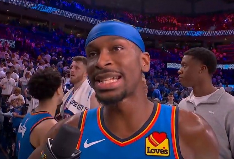 【打乱他的节奏】据直播吧报道：NBA季后赛西决G2，雷霆122-113...