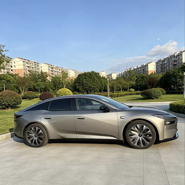 小长假全家自驾🚙铂智 7 长途不焦虑