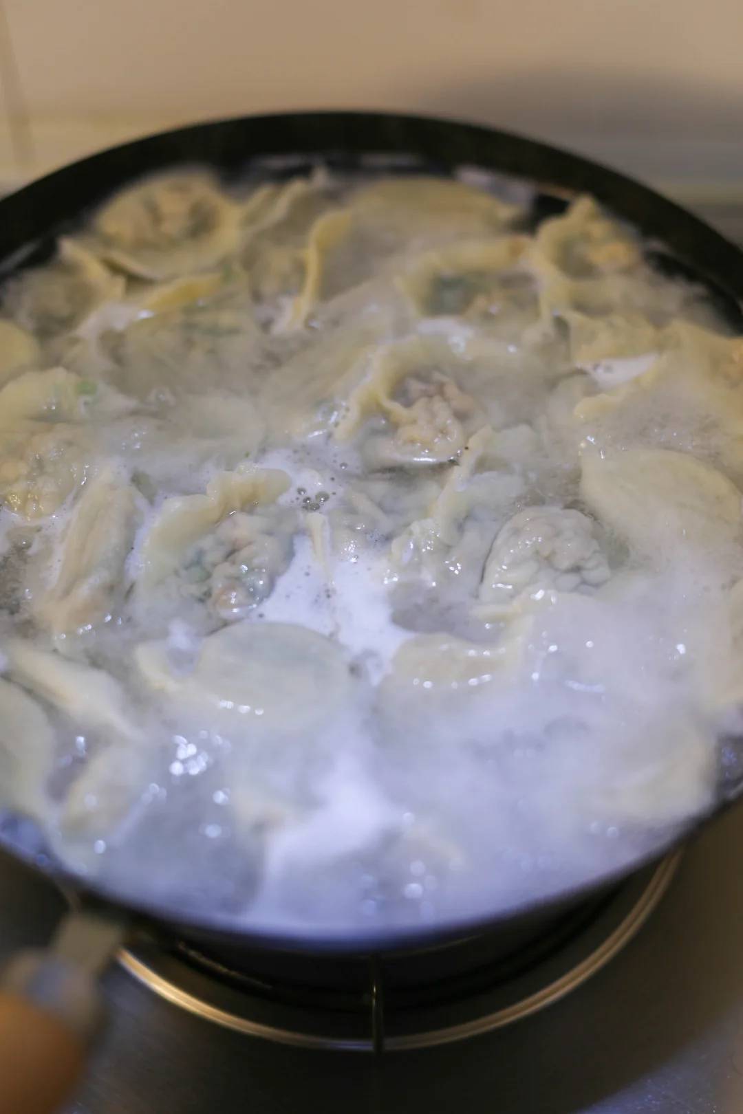 松茸鲜肉水饺，把春天的鲜展现的淋漓尽致