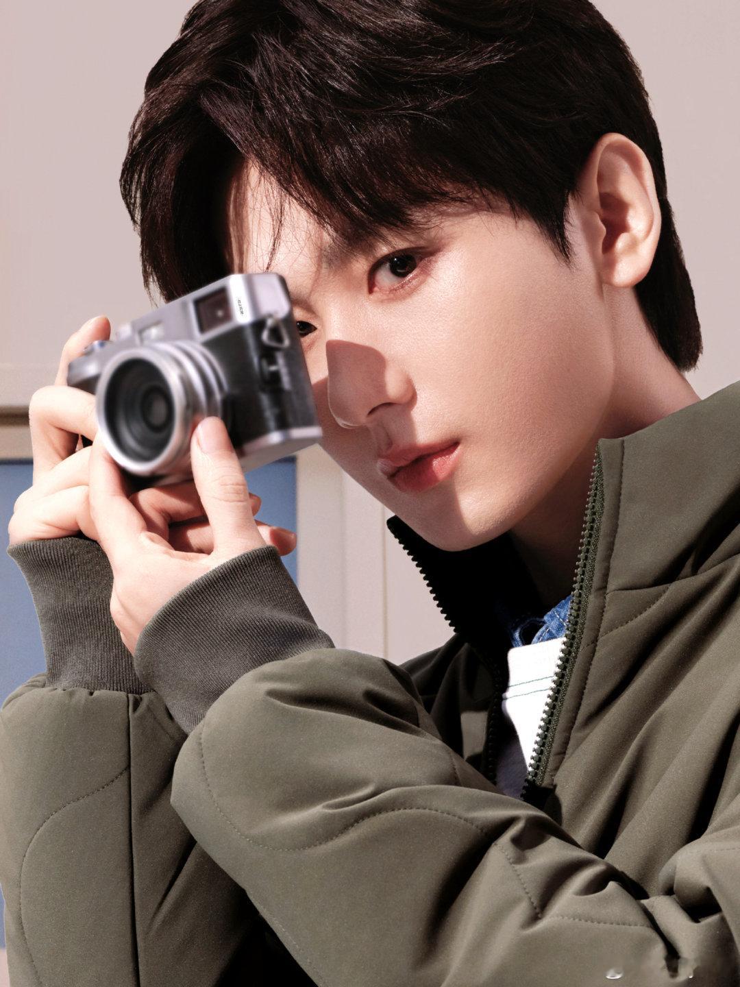#成毅狩谎#cy#成毅林彦廷#

江湖路远，匠心为灯，藏锋不掩琢艺志，盼寒刃出鞘，每折皆成江湖传奇[爱慕][爱慕][爱慕]
成毅｜卢云 | 两京十五日 | 朱瞻基 ｜狩谎｜林彦廷 ｜赴山海｜萧秋水｜李沉舟｜肖明明｜天地剑心｜王权富贵 | 长安二十四计｜谢淮安｜ ​