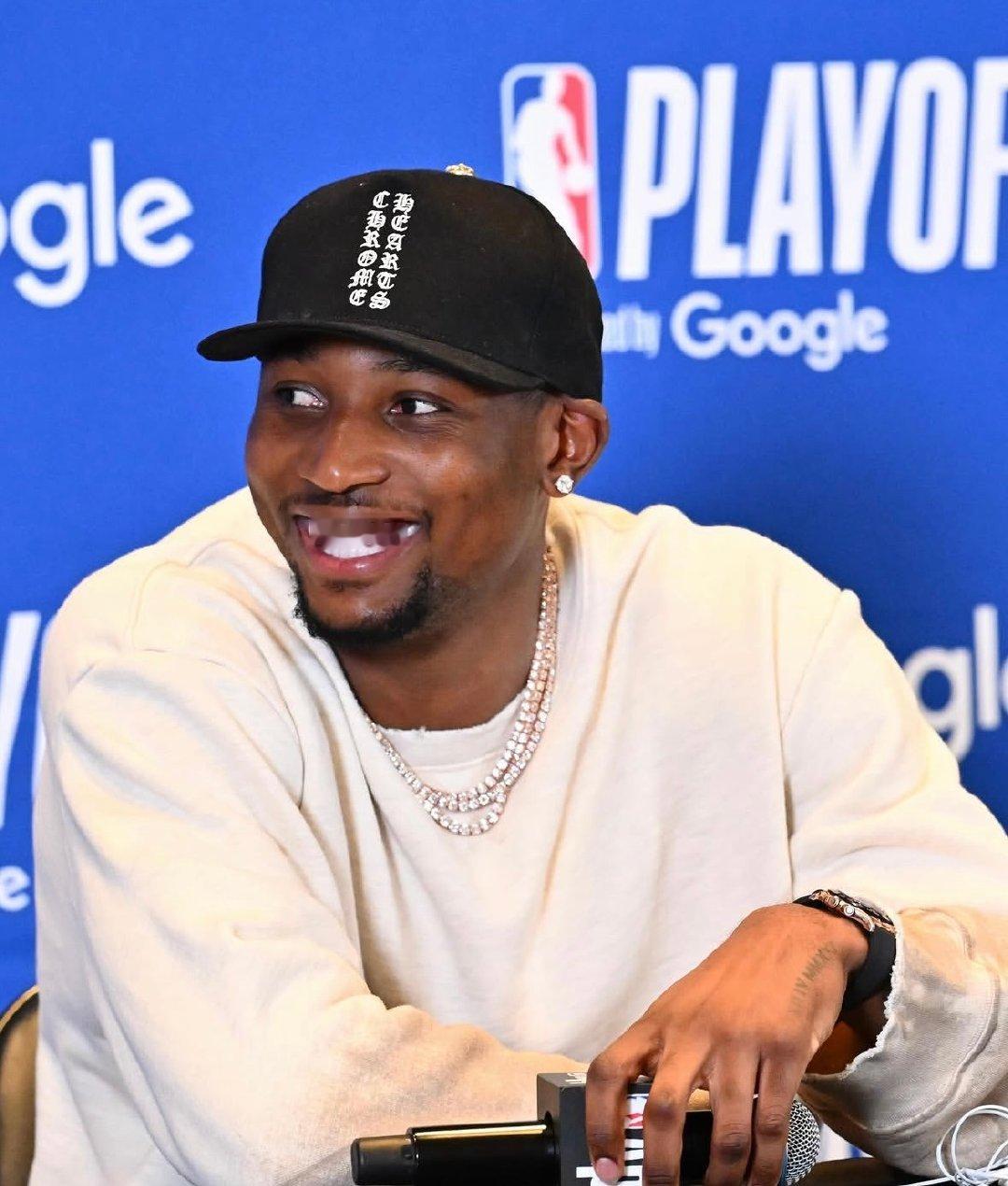 骑士得到沃特森之后，对于湖人来说在库明加的争夺战中少了一个竞争对手。

目前明面上的下家，剩余湖人与森林狼。森林狼只能给库明加600万美元年薪。而湖人可以通过签换达成3年千万级年薪的合同。

佩总机会来了 ​