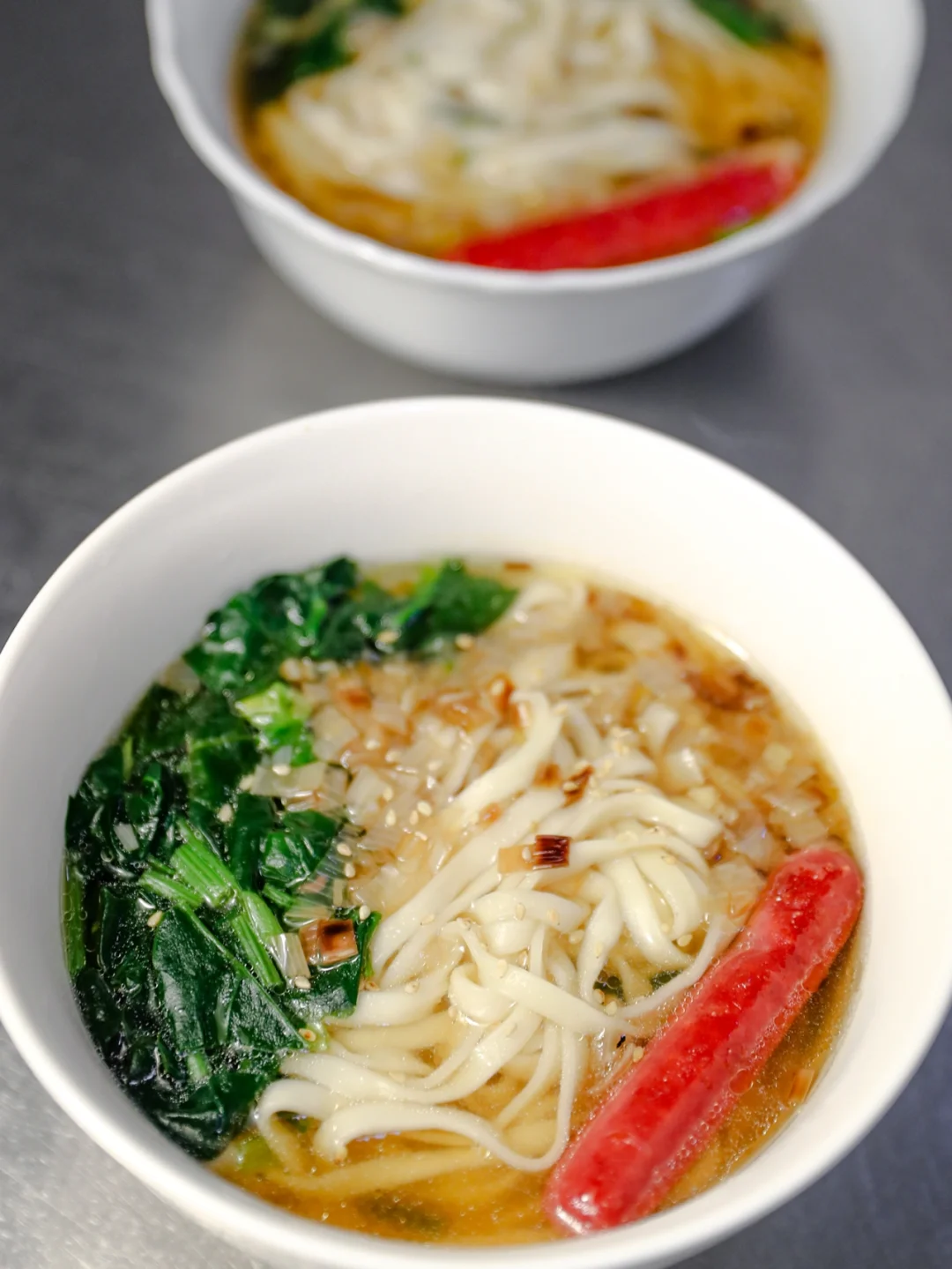 坚持做100种面不重样（88）葱油酸汤面