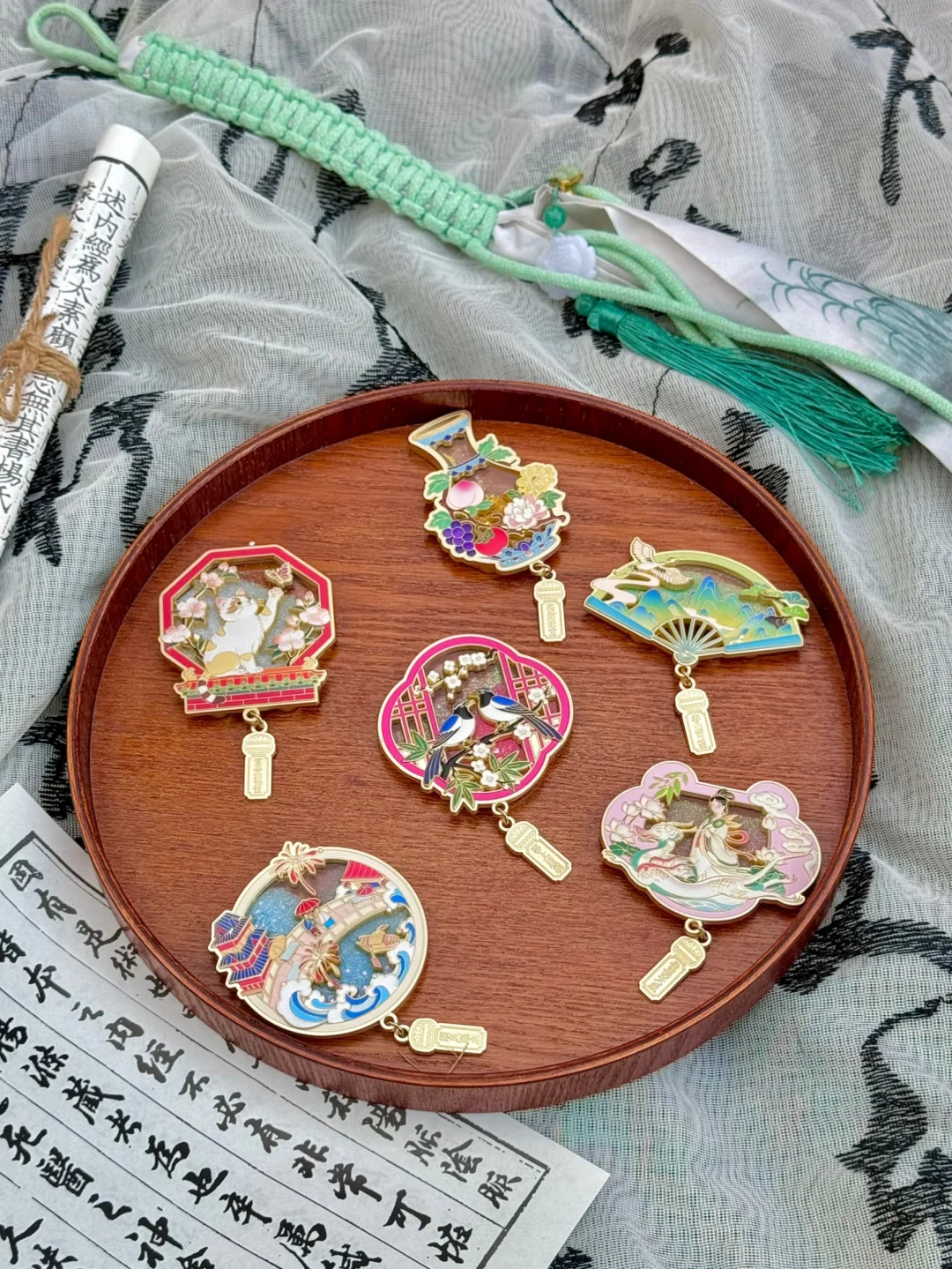 是谁还没拿到故宫出版探秘丹青的冰箱贴！！！