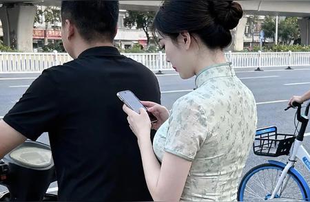 穿旗袍女人的优雅