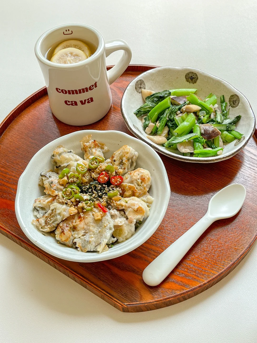 “我不会掉戒米饭，女孩子减肥真的不要去断碳！脱发、失眠、姨妈出走、气血亏虚…..