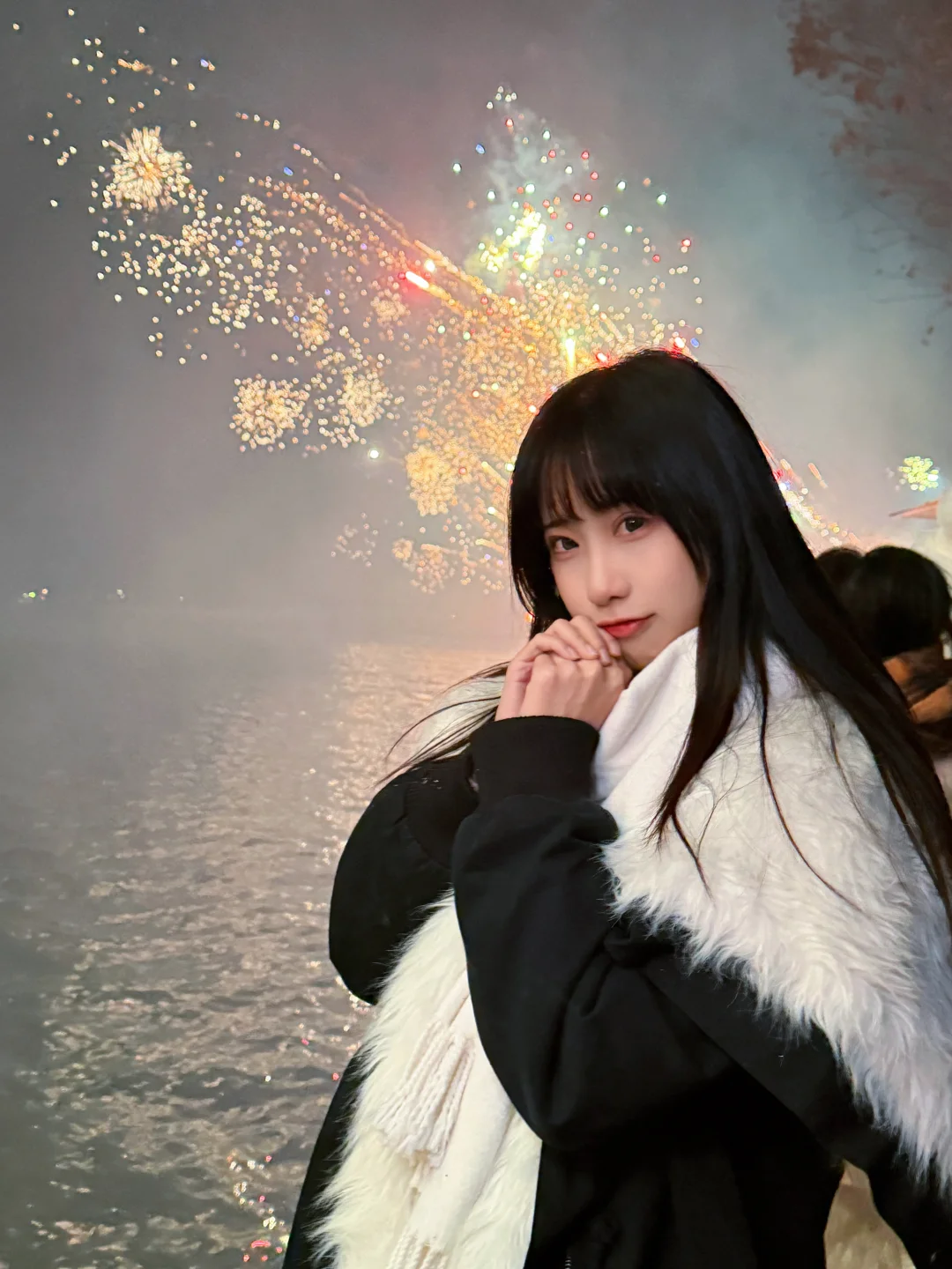 新年拍照必须有烟火🎇呀