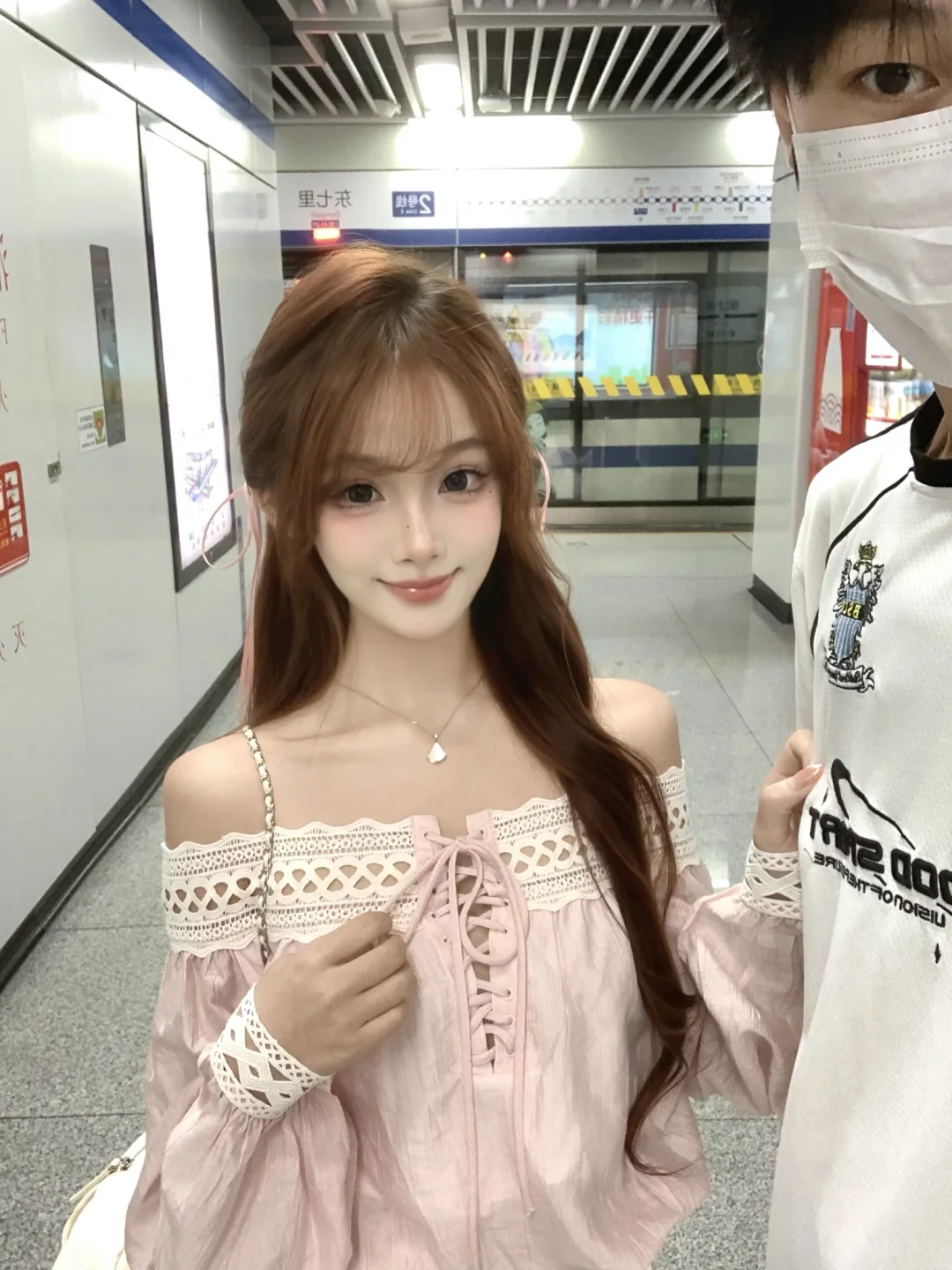 哇！！我女朋友今天真的超级漂亮啊！！！