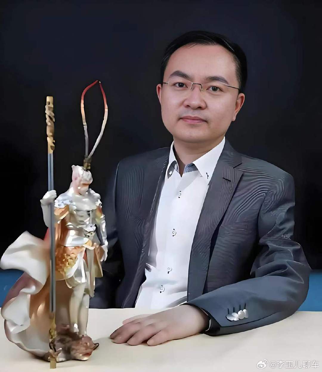 #蔡磊夫妇分居共战渐冻症#
蔡磊老师真的是现实中的齐天大圣！
希望渐冻症早日被攻克！加油 ​
