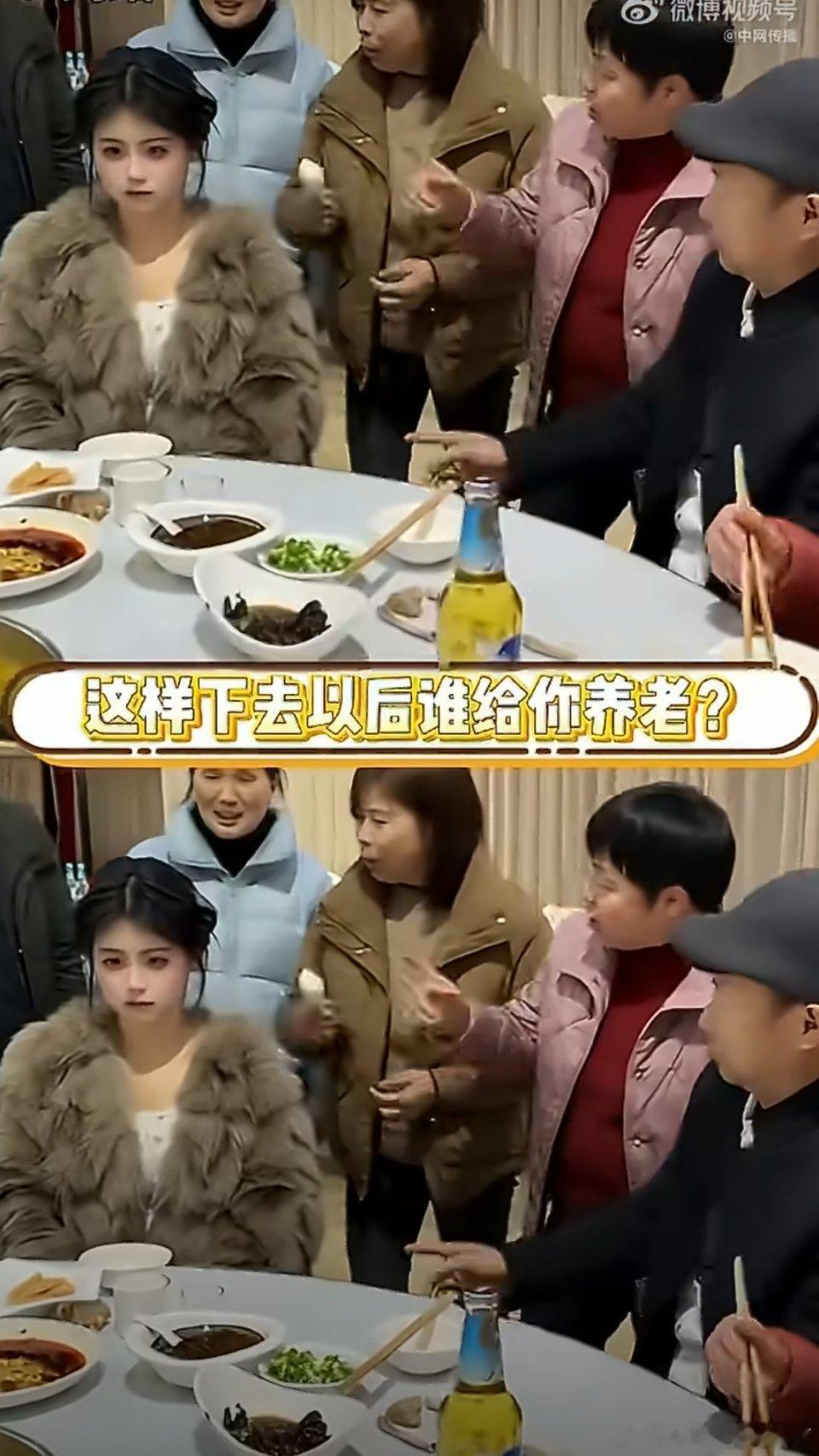 #不敢想90后老了得有多狂# 刚跟闺蜜吐槽以后老了没人管，她直接甩给我外滩大会的视频。你看那陪诊机器人，简单交互就能做基础监测，比有些亲戚还贴心。以后老了不用天天围着孩子转，追星、打麻将、喝奶茶，想干啥干啥，科技让养老变得轻松自在。我们这代人退休生活肯定比现在还热闹，想想就开心！ ​