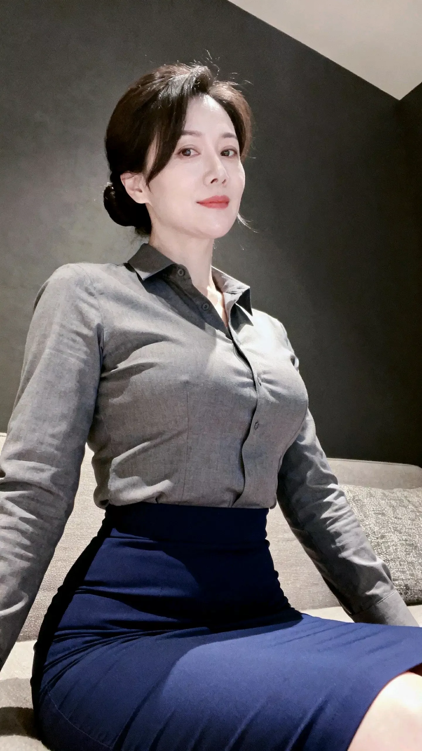 气质优雅的都市女性，时尚穿搭指南