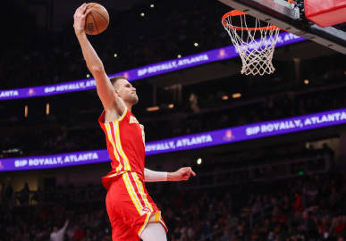 今日，ClutchPoints记者Brett Siegel撰文谈到了勇...