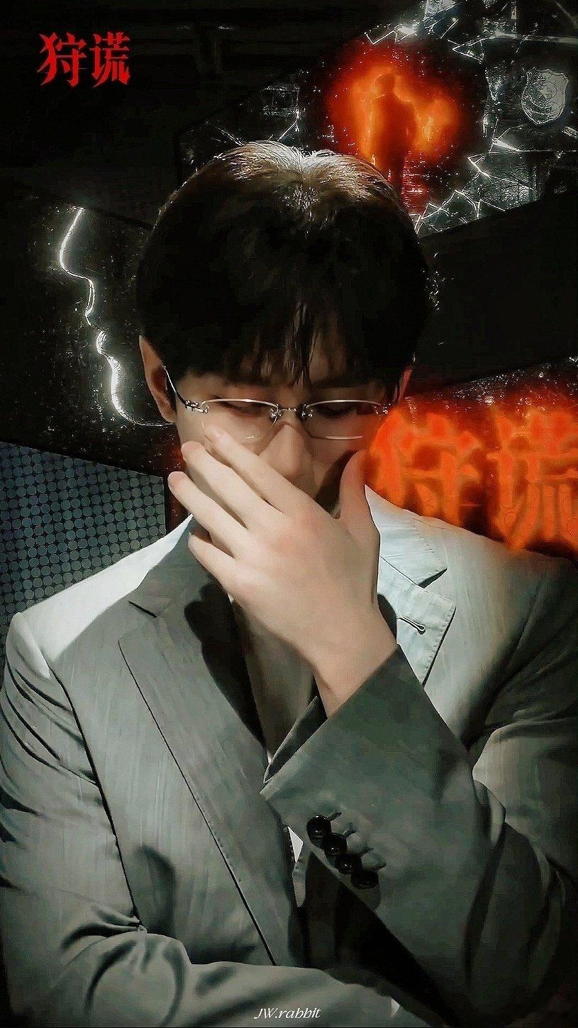 #成毅[超话]##成毅狩谎#cy#成毅林彦廷# 

成毅在角色塑造中融入中国传统文化意蕴，使其演绎的人物更具东方神韵与厚度。 
成毅｜赴山海｜萧秋水｜李沉舟｜肖明明｜天地剑心｜王权富贵｜卢云 | 长安二十四计｜谢淮安｜两京十五日 | 朱瞻基 | ​