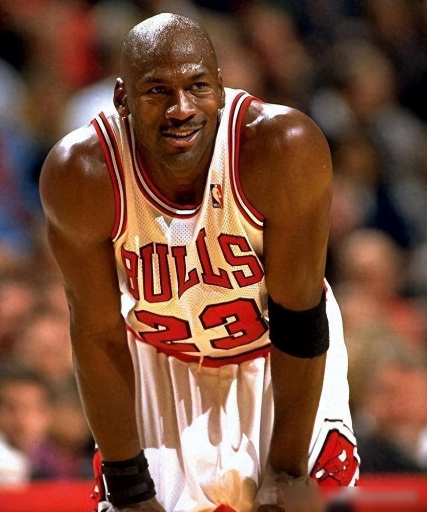 把欧文技术排在科比前面，这榜单是喝了多少？ 你没看错，乔丹第一没毛病...