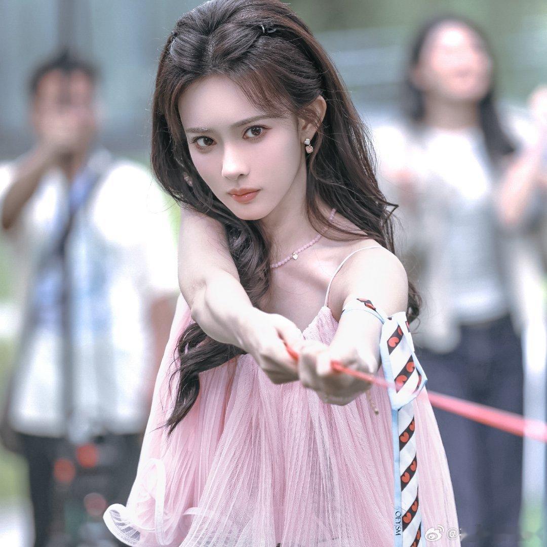 #孟子义百花杀# mzy#孟子义沈汐和#
一起回到十八岁 再让那滴珍贵的泪落下
​