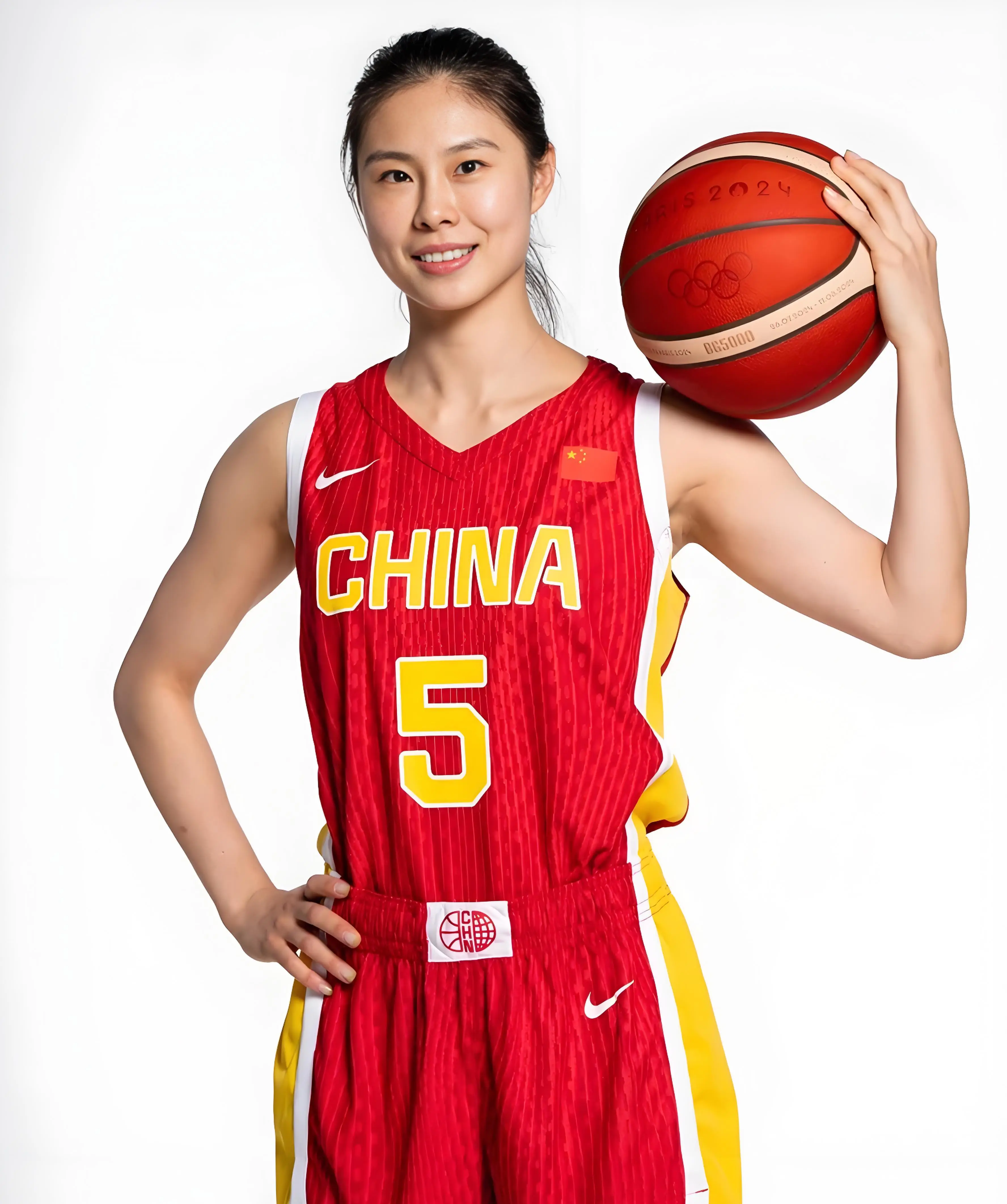 冷门！中国女篮80-85不敌韩国，无缘亚运决赛，三分13投0中   从世界杯强队学习回来和亚洲顶级球队继续学
 
刚刚结束的亚运会女篮半决赛爆出不大不小的冷门！中国女篮80-85惜败韩国女篮，无缘决赛。
 
全场最扎心的数据：中国队三分球13投0中，外线完全哑火。
上半场双方咬