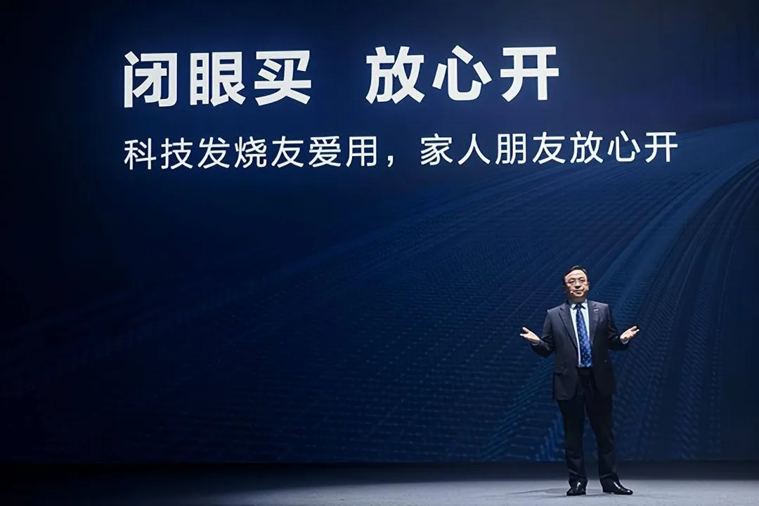 我想象中的比亚迪应该赚得盆满钵满的，然而