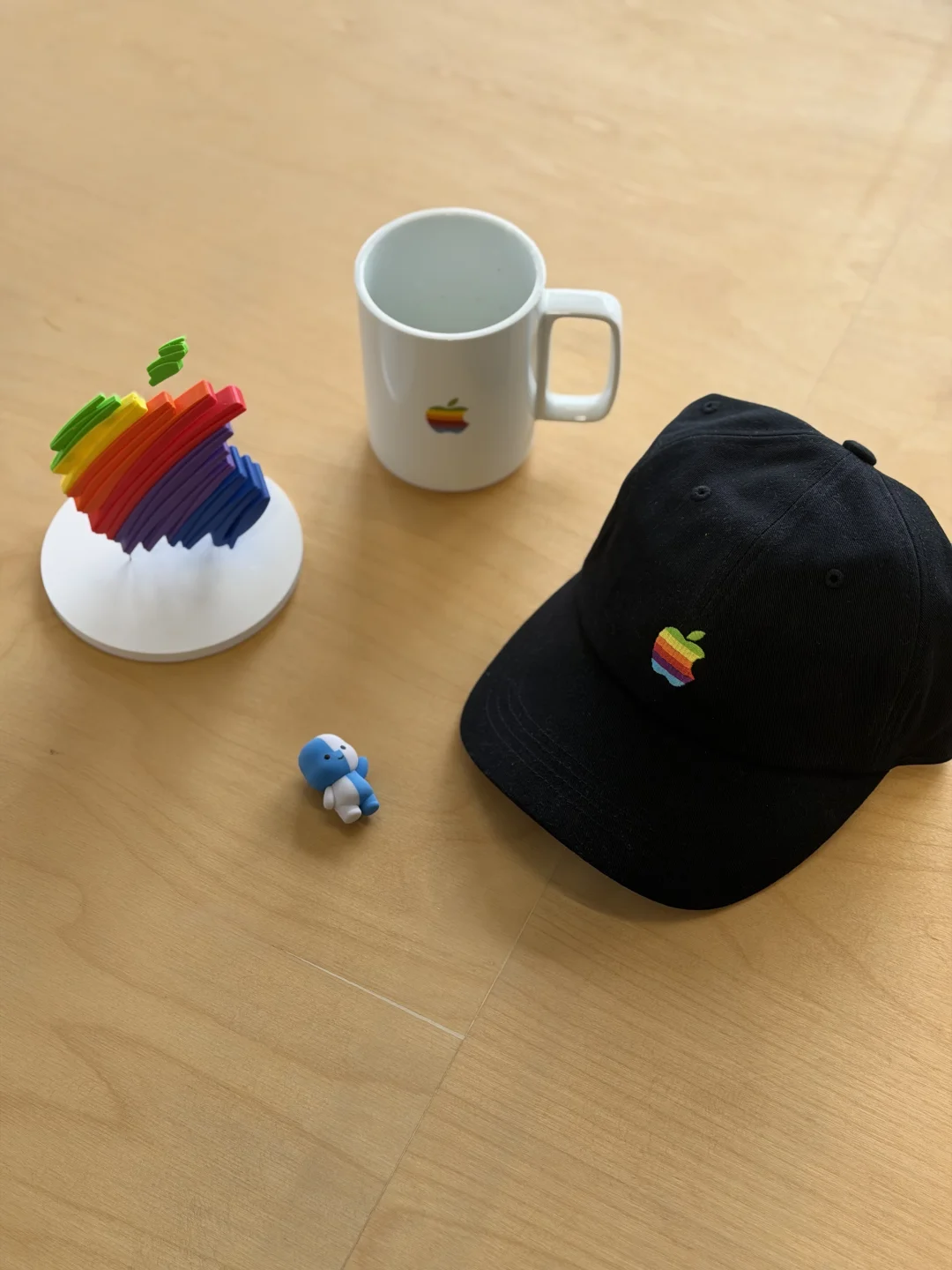 拥有Apple 帽子一顶，复古Logo真好看🫶🫶🫶