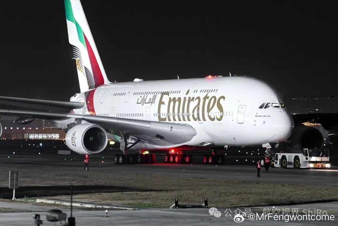 【每日一见】2026年1月31日凌晨第一架次阿联酋航空A380抵蓉

2026年2月4日凌晨第二架次阿联酋航空A380抵蓉

2026年6月26日凌晨第三架次阿联酋航空A380抵蓉 ​