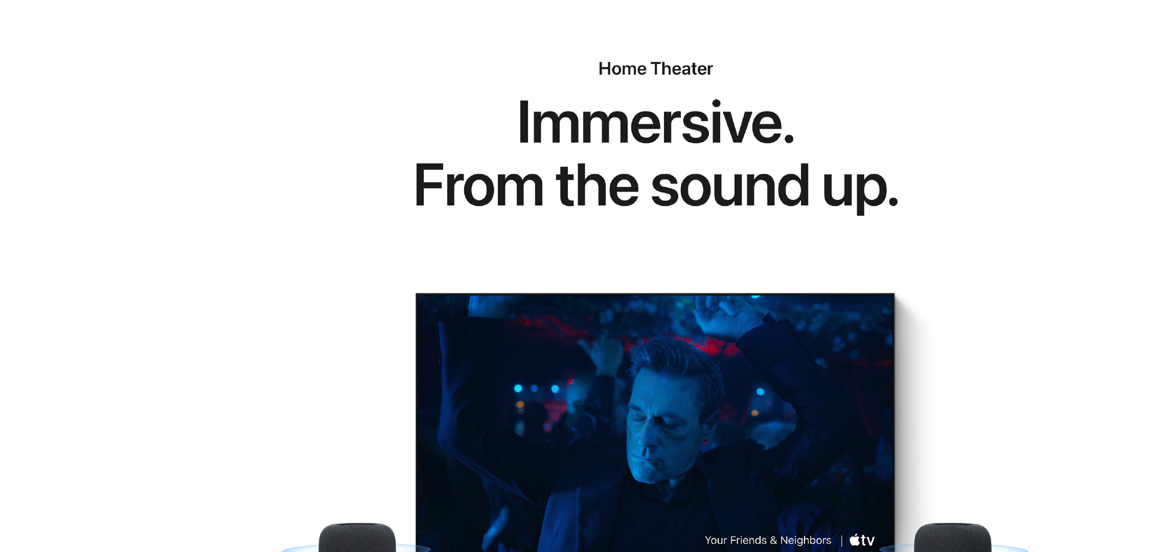 支持 4 台 HomePod 一起组建立体声环境的全新 Apple TV 4K，应该能支持俩大的俩小的组合，那我以后放在沙发后面的书桌上摆上俩 HomePodmini 就妥了。 ​