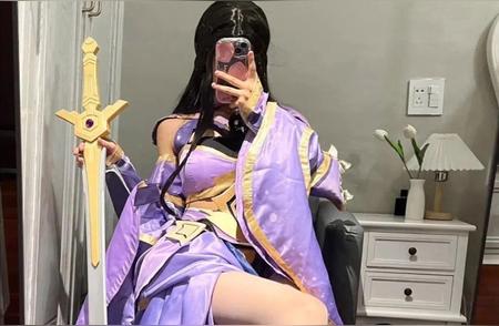 露娜的对战难度可真让人头疼，不过这位小姐姐扮演的紫霞仙子实在是太动人了...