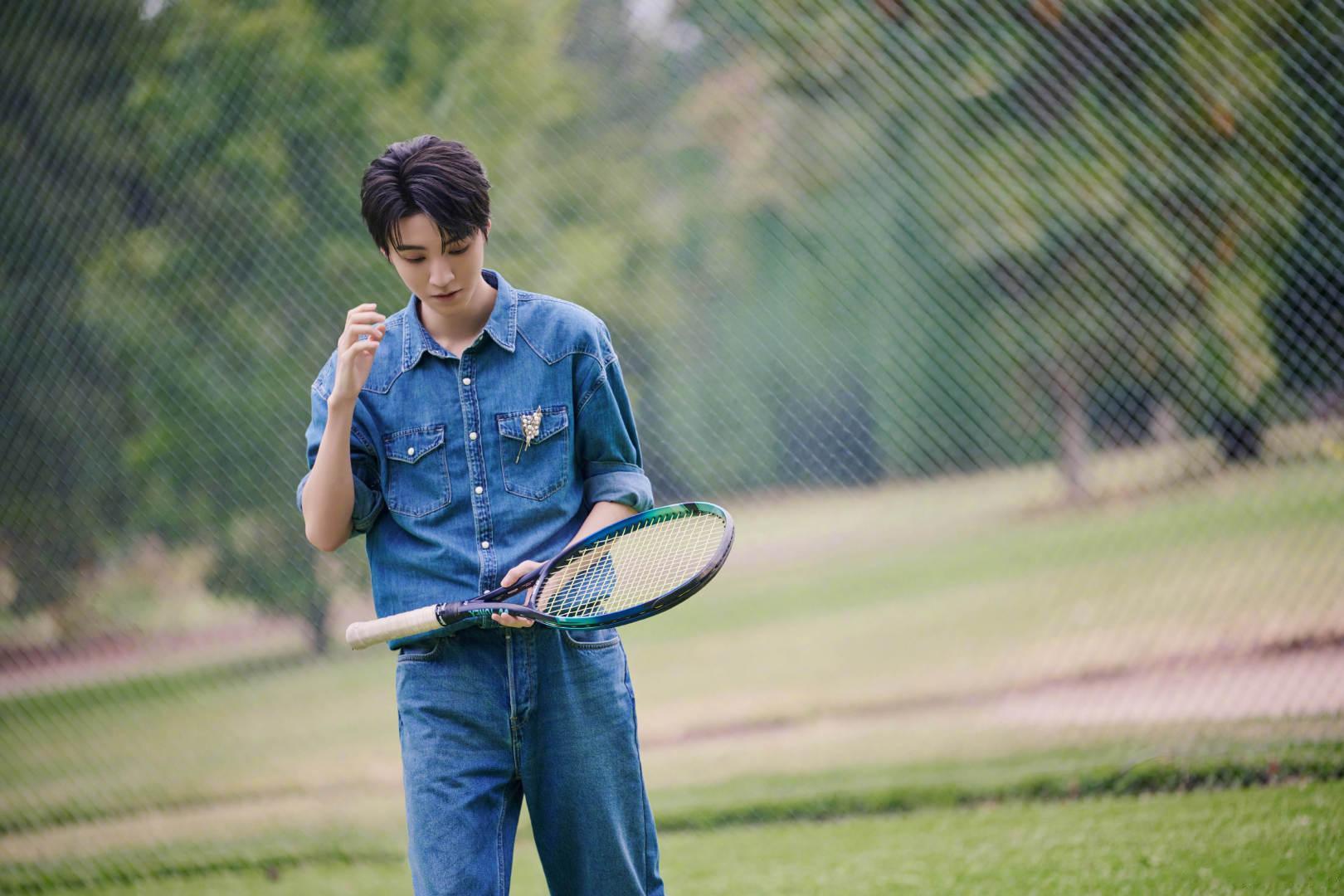 #午间话题# 周杰伦、#想和他打网球#，你最想和谁打一场网球？🎾#新浪娱乐[超话]# ​