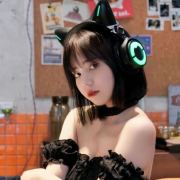 数码迷妹咩咩