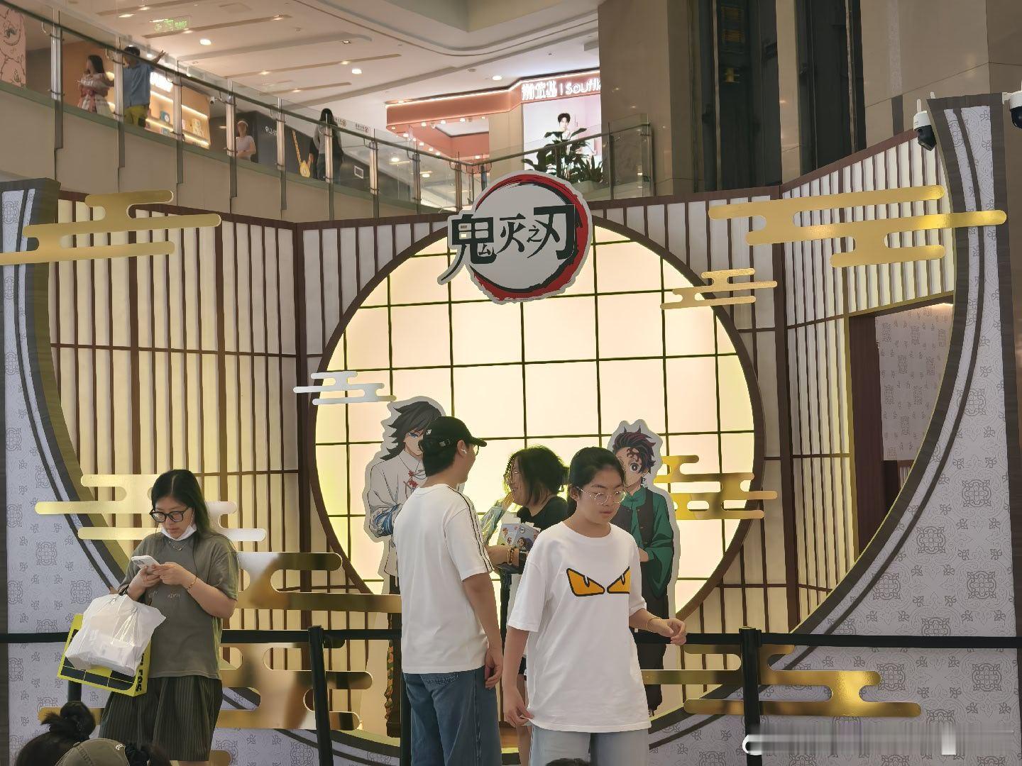 很久以前，新疆炒米粉，奥德赛，额尔敦，星聚会，七月半 ​