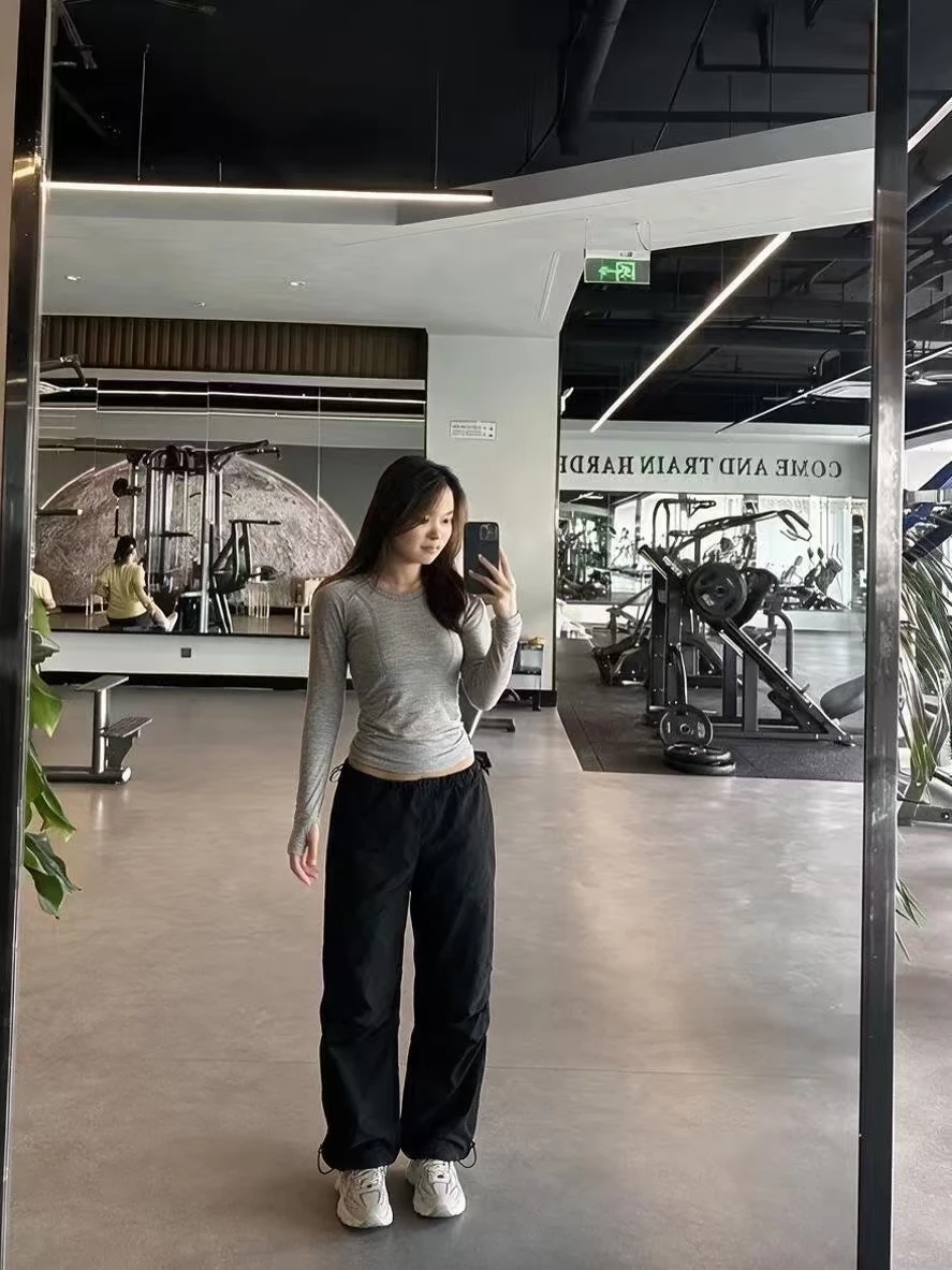 又是下班直接穿去健身房的一套