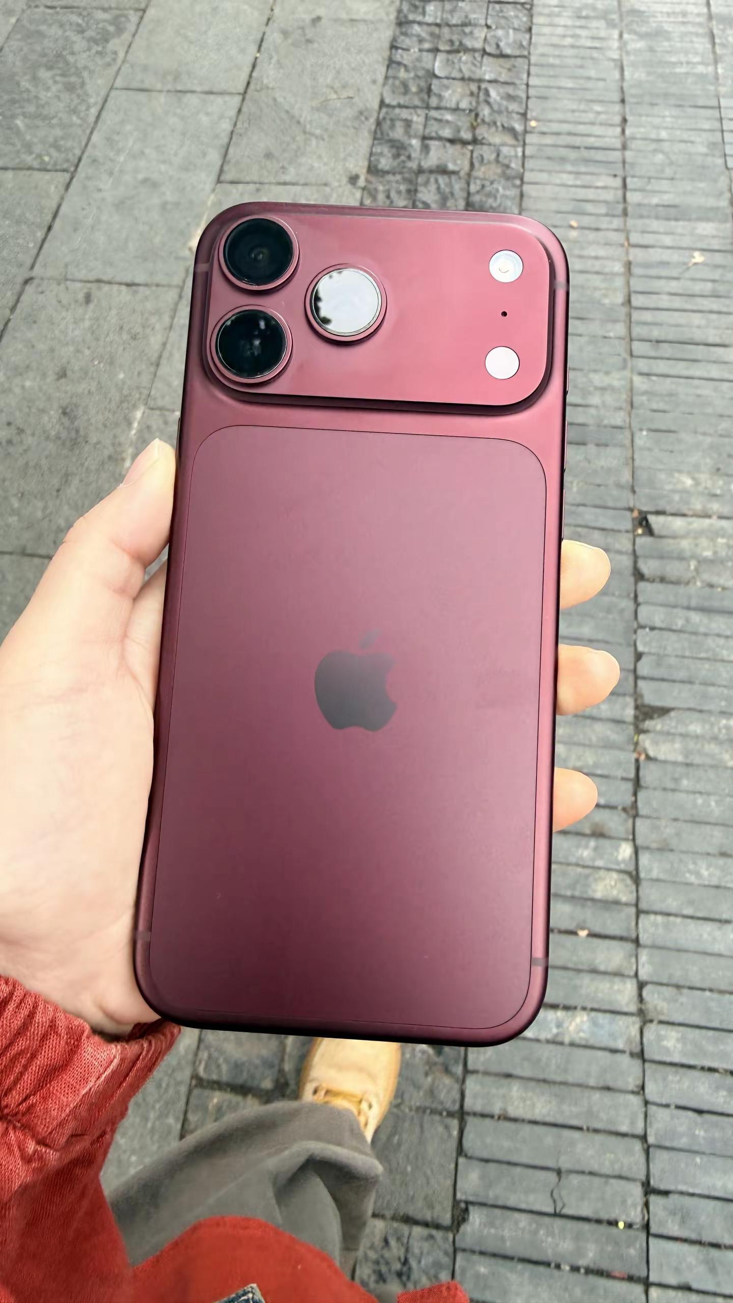 告诉我iPhone 18怎么用？iPhone 18 Pro Max
