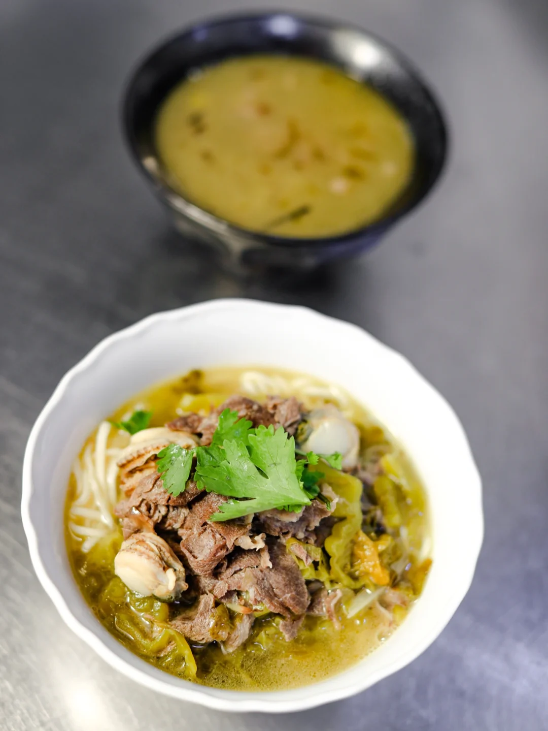 坚持做100种面不重样（33）酸汤牛肉面